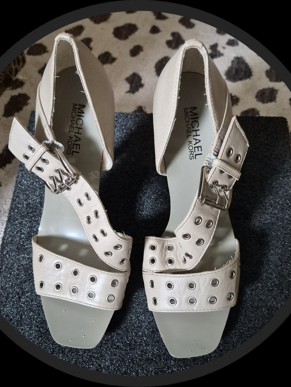 Michael Kors Cream Leather Grommet Crossover Buckle Strap Heeled Sandals NWOT